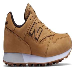 New Balance Men Trailbuster Classic Shoes Tan with Brown Deals In America